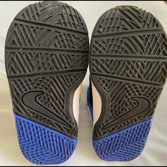 Nike - Size 7 - Toddler - Picture 4 of 8